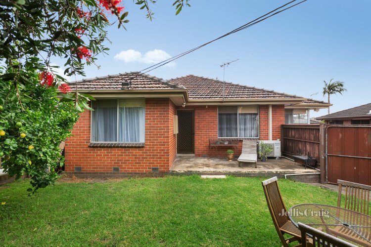 1 7 Golf Road Oakleigh South 3167