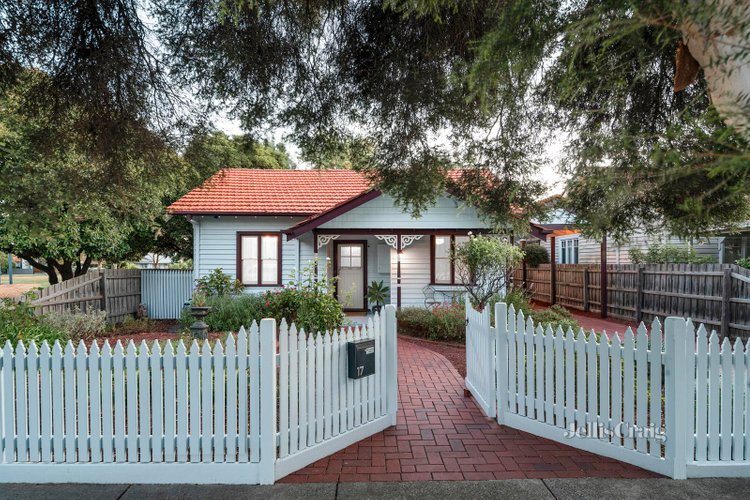 17 Hall Street Fairfield 3078