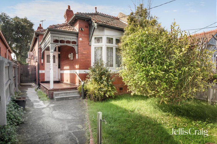 17 Hawsleigh Avenue Balaclava 3183