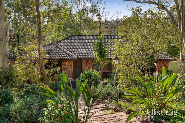 17 Hebden Street Greensborough 3088