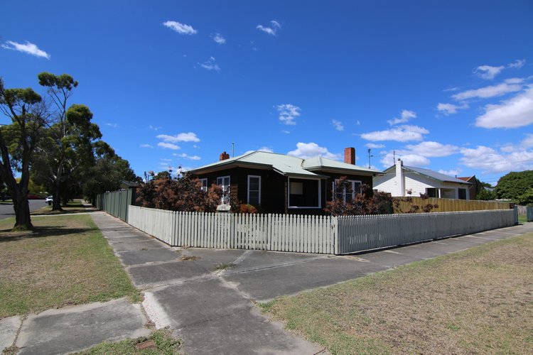 17 High Street, Bairnsdale