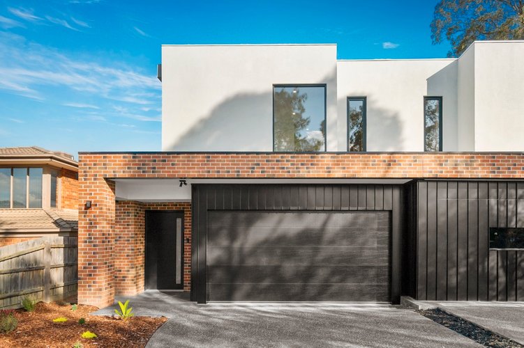17 Hillcrest Court  Donvale 3111