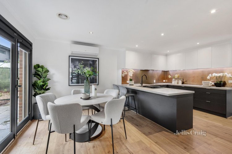 1 7 Homewood Street Nunawading 3131