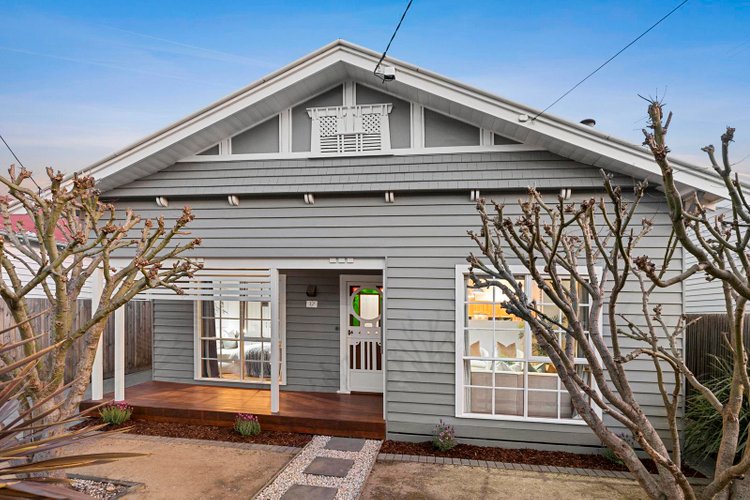 17 John Street Geelong West 3218