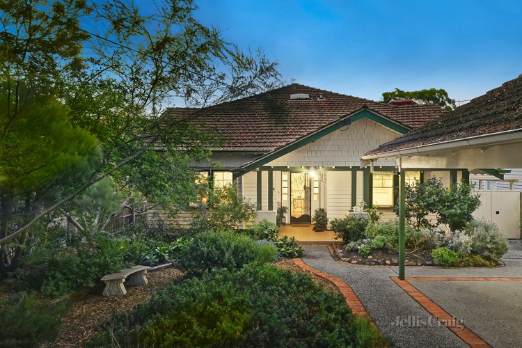 17 Kenmare Street Mont Albert North 3129
