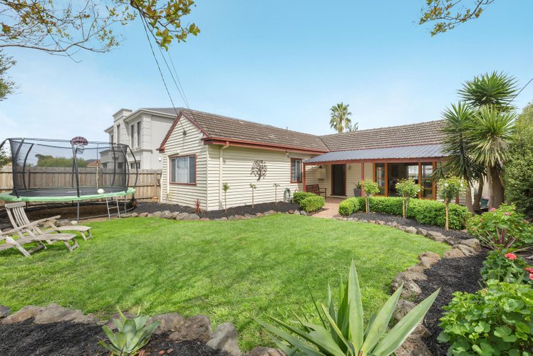 17 Keswick Street Bentleigh East 3165