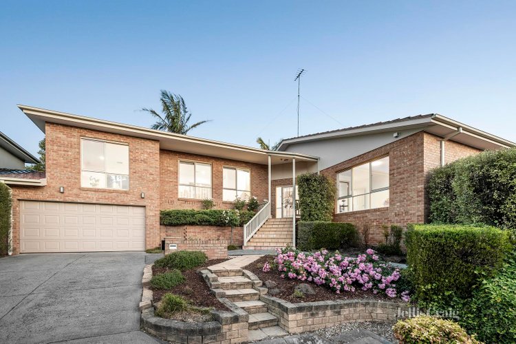 17 Kimberley Way Bulleen 3105