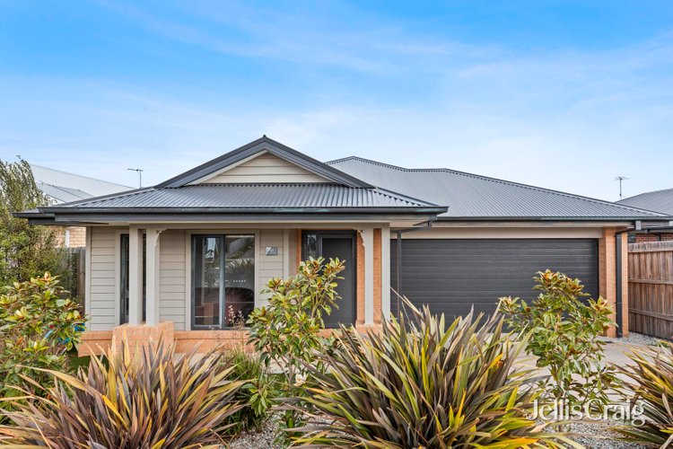 17 Lady Earl Crescent Ocean Grove 3226