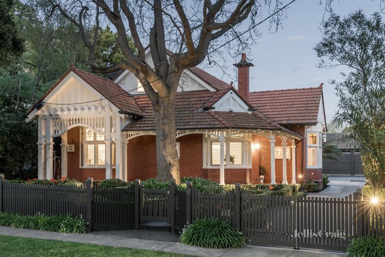 17 Loch Street Camberwell 3124