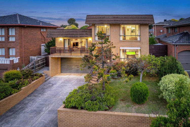 17 Margot Avenue Doncaster 3108