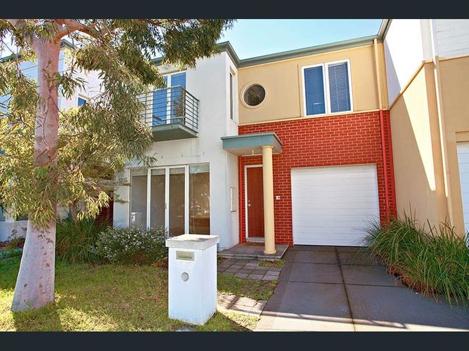 17 Mariposa Place Port Melbourne 3207