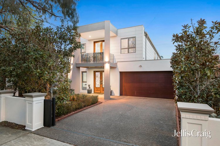 17 Mclauchlin Avenue Sandringham 3191