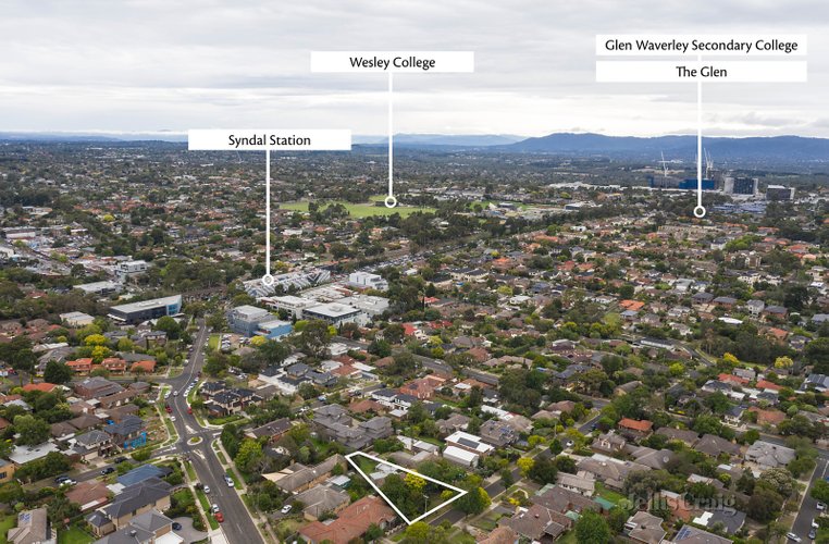 17 Montgomery Avenue Mount Waverley 3149