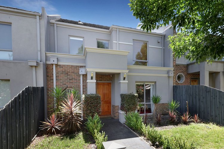 17 Mulsanne Lane Bentleigh East 3165