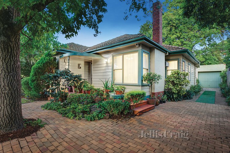 17 Pakenham Street Blackburn 3130