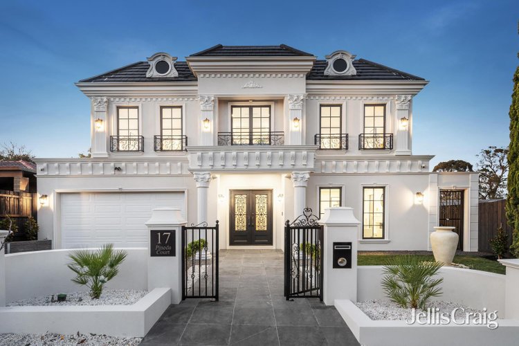 17 Pineda Court Glen Waverley 3150