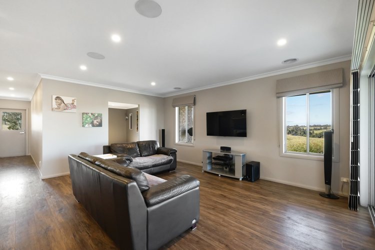 17 Ronwin Court, Granite Rock