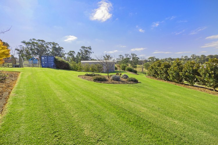 17 Ronwin Court, Granite Rock