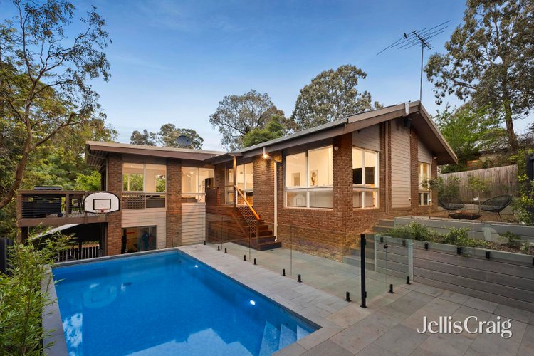 17 San Remo Road Ringwood North 3134
