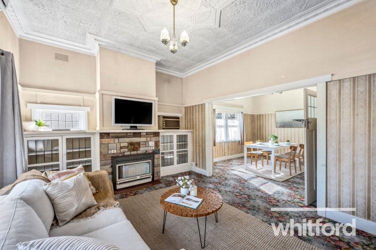17 St Albans Road, East&nbsp;Geelong