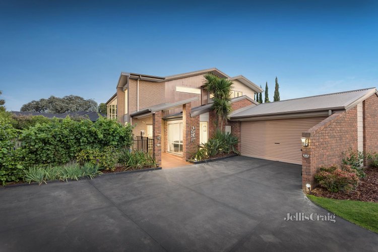 17 St Ives Court Croydon Hills 3136