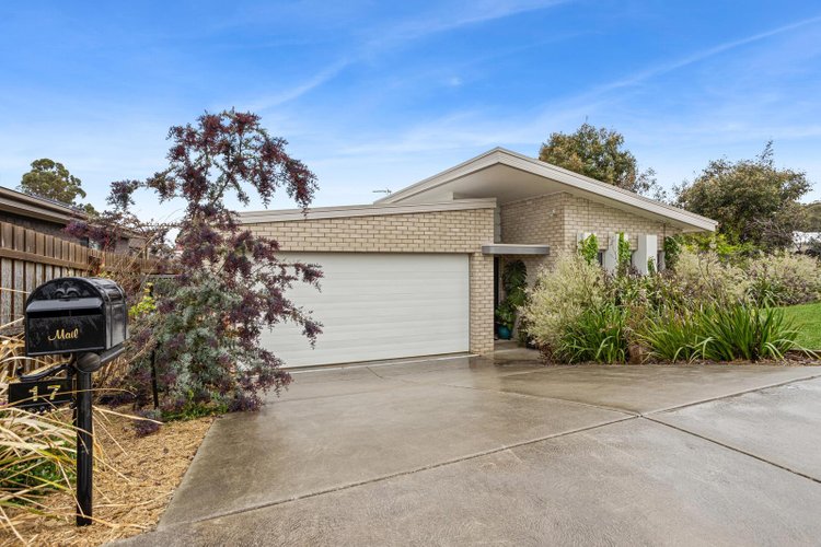 17 Stockade Street Ballarat East 3350