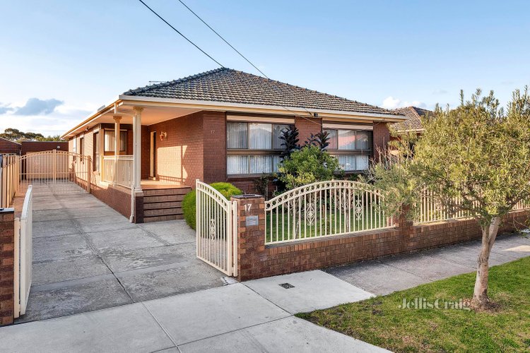 17 Suvla Grove Coburg North 3058