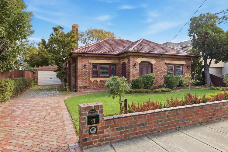 17 The Highway Bentleigh 3204