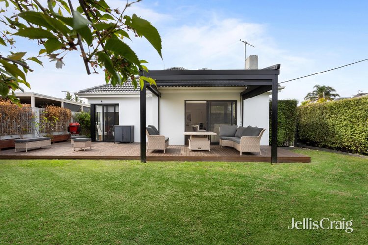 1 7 Uonga Road Bentleigh 3204