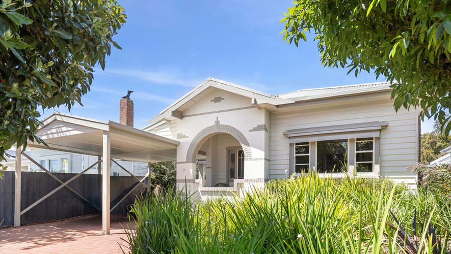 17 William Street  Newtown 3220