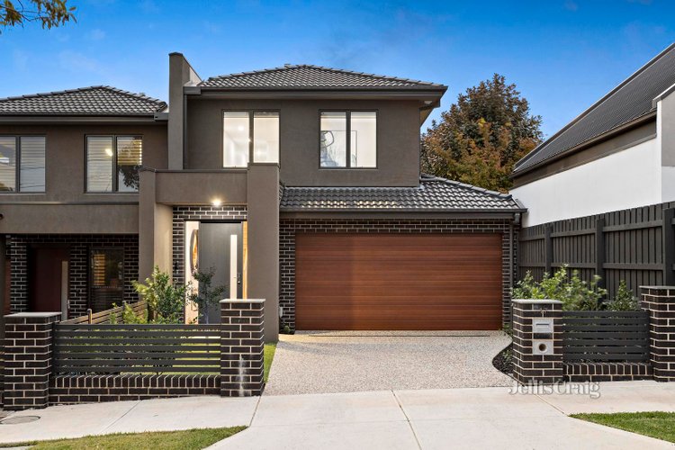 17 Wood Street Strathmore 3041