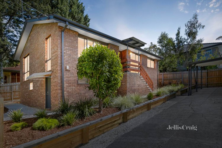 17 Woodland Grove Briar Hill 3088