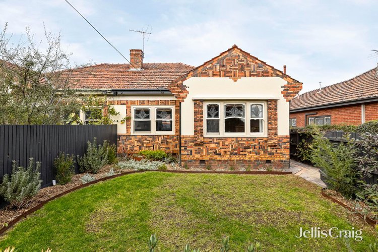 17 Woornack Road Carnegie 3163