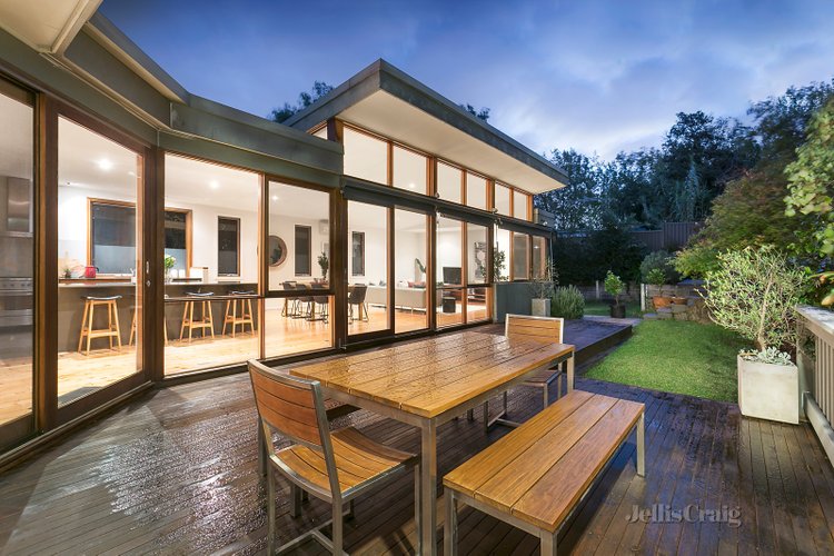 17 Yarraford Avenue Alphington 3078