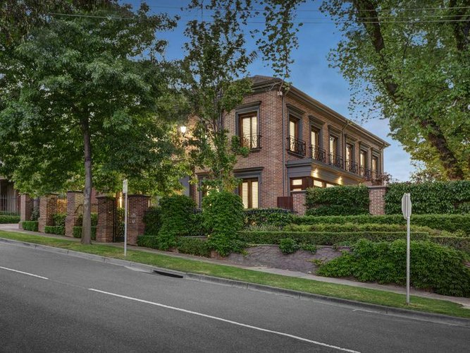170 Whitehorse Road Balwyn 3103