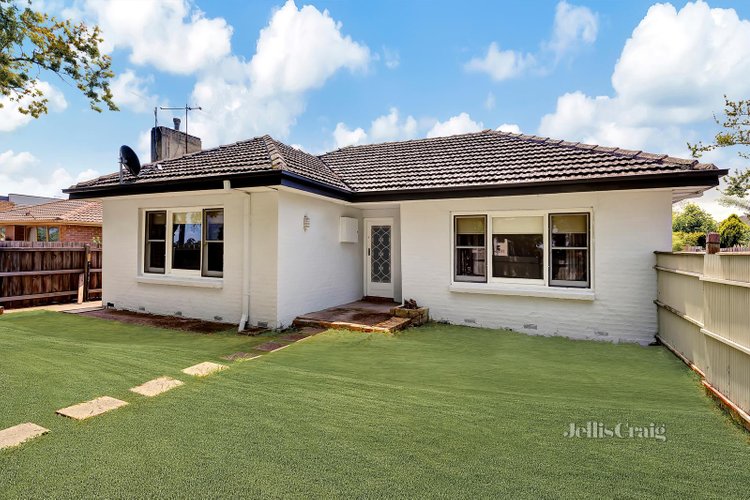 1 703 High Street Road Glen Waverley 3150