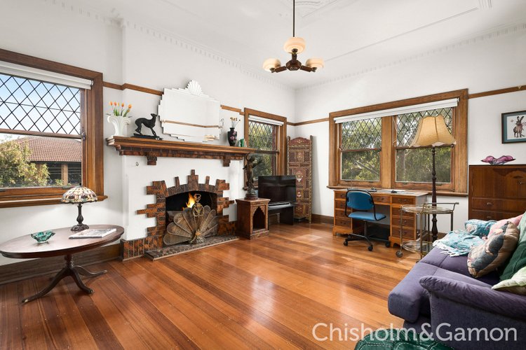 17 17a Milton Street Elwood 3184