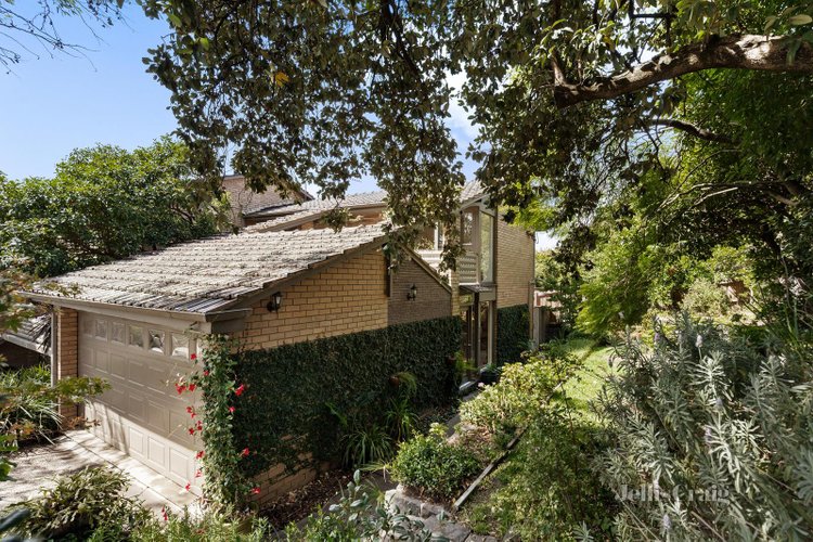 1 74 Studley Park Road Kew 3101