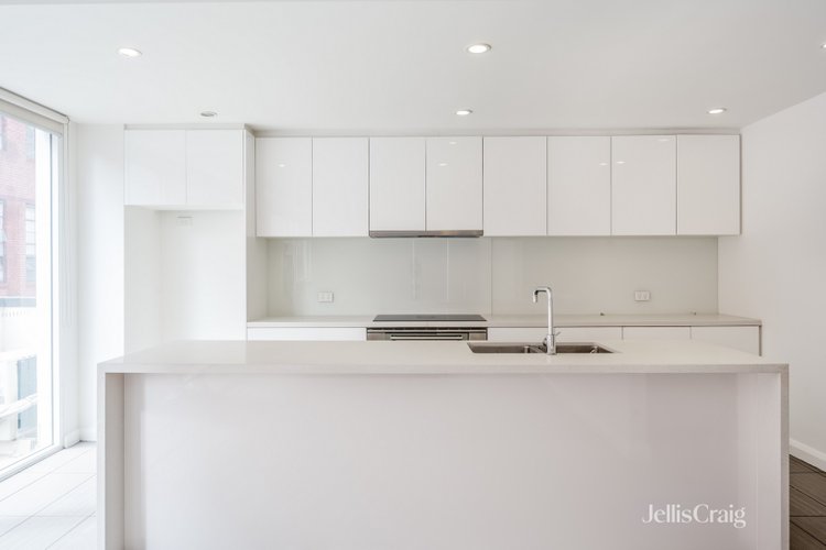 1/77 Little Oxford Street Collingwood 3066