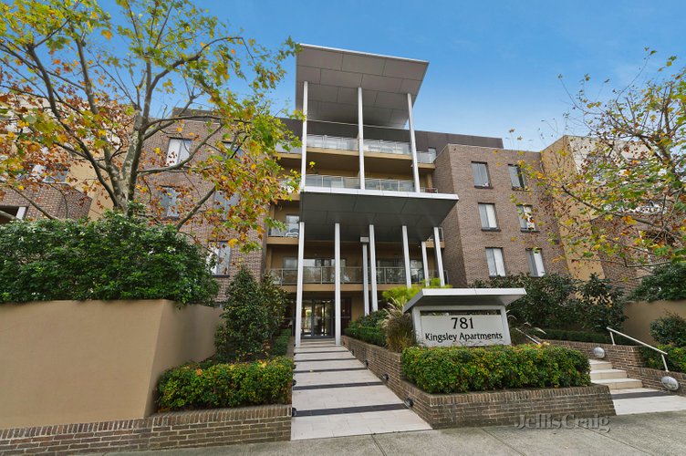 17/781 Whitehorse Road Mont Albert 3127