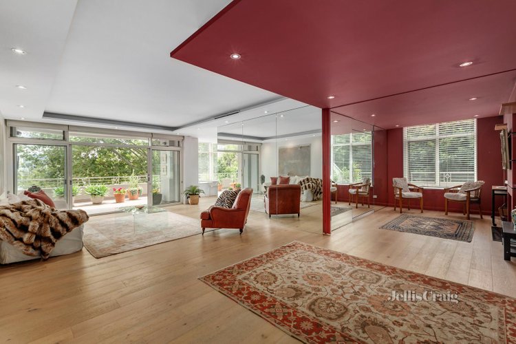 17 85 Alexandra Avenue South Yarra 3141