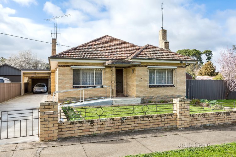 179 Main Road Campbells Creek 3451