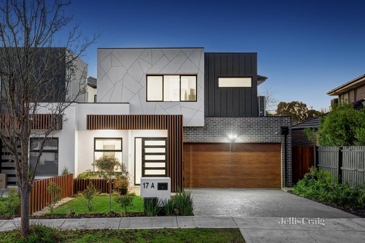 17A Pine Way Doncaster East 3109