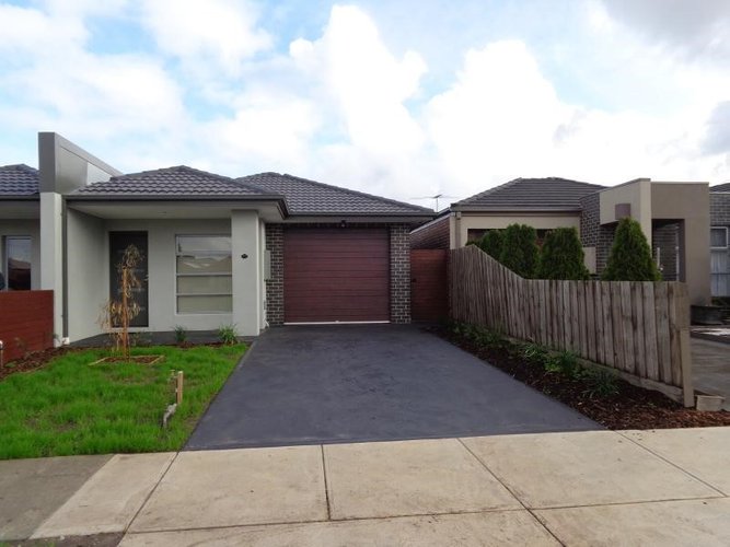 17A Sydney Street  Avondale Heights 3034