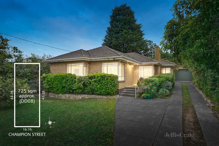 18 Champion Street Doncaster East 3109