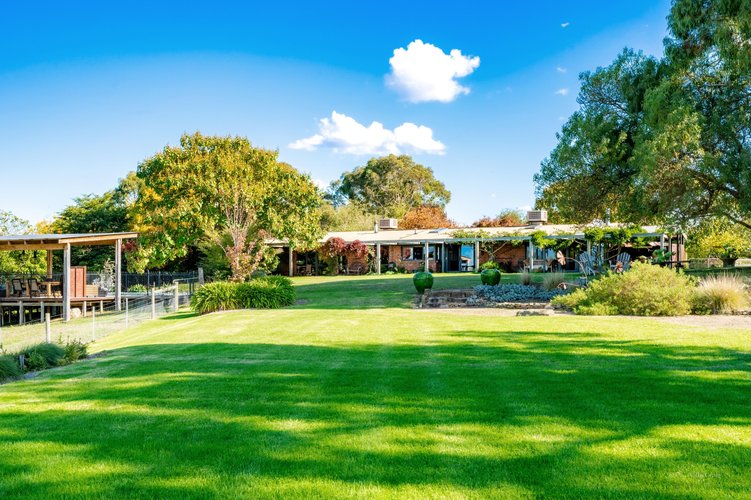 18 Cormilio Drive Wandin North 3139