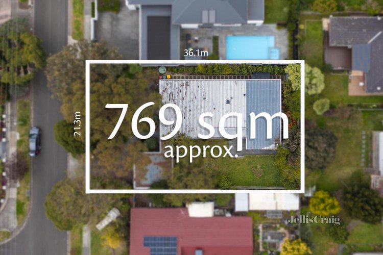 18 Creswick Street Glen Waverley 3150