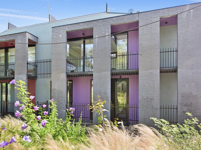 1 8 Egan Street Richmond 3121
