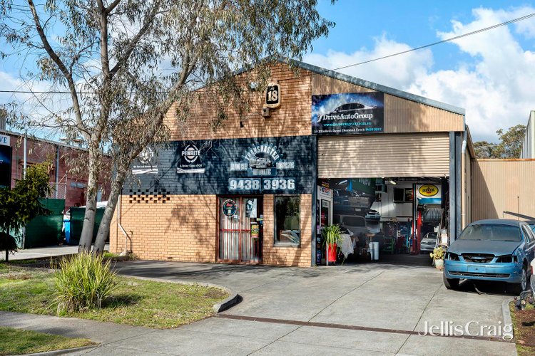 18 Elizabeth Street Diamond Creek 3089