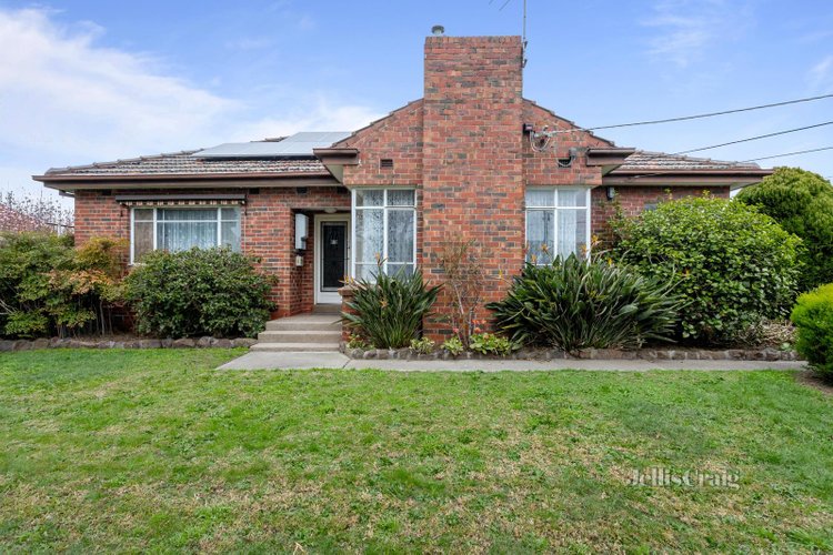 18 Exley Road Hampton East 3188